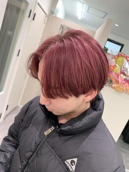 〈伏見桃山駅徒歩4分〉トレンドのカラーをご提案。メンズに特化したサロンで洗練されたスタイルに♪