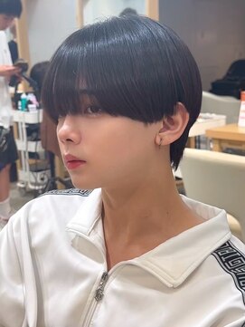 ナチュラル 渋谷(NATURAL) ●フェザーパーマ／スパイキーショート［メン ズ／渋谷］