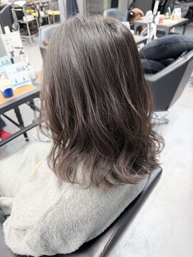 ジェニーバイメノン(JENNIE by Menon) 似合わせカット  高濃度水素カラー　ダークアッシュ　グレージュ