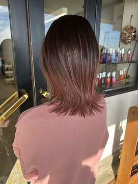 フィルム(FiLMs) 透明感ブラウン/ミディアム/レイヤーカット