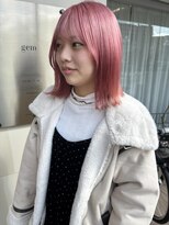 ジェムバイアルテフィーチェ(gem by artefice) ホワイトピンクカラー×ボブ