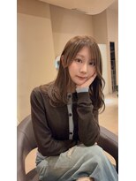 エリスホリエ(Eliss Horie)&nbsp;くびれヘア×オリーブグレー