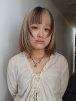 フォークロア 本店(Folk Lore) デザインカラー/ブロックカラー/レイヤーボブ/オン眉