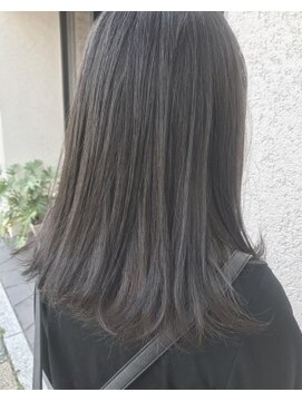 クレア(CREA) 暗髪透明感