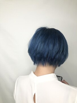 トッカ(tocca) 鮮やかカラー（ブルー系）