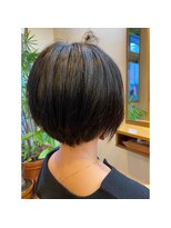 キキ 美容室(KIKI) 大人ショートスタイル