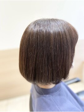 フィドルファドル(J Fidle Fadle) ボブ×アッシュカラー