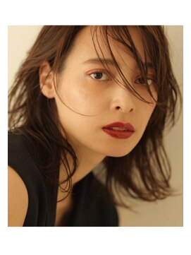 メゾンツムギ(MAISON TSUMUGI) メゾンツムギ《吉沢ジュン》グロスミディ