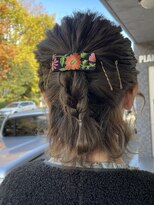 ボヌール(BonHeur)&nbsp;【ショートアレンジ】ふわふわハーフアップ