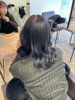 エヌプラス(N+)&nbsp;暗め透明感のグレーカラー