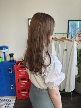 ソユ(so⊆) ロングレイヤー×ミルクティーグレージュカラー