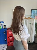 ロングレイヤー×ミルクティーグレージュカラー