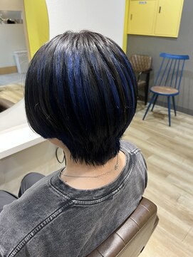 アン(Hair make un) 【ダブルカラー】ディープブルー♪