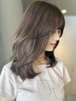 アイシー 表参道(ICY)&nbsp;ワンホンヘア＊レイヤーミディアムワンカールオリーブグレージュ