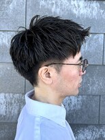 ヒュイル バイ ニアウ(Hwyl by Niau) ジェットモヒカンメンズカットショートスタイルカラーストレート