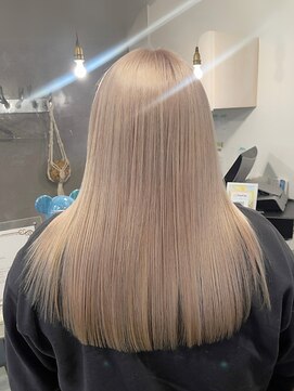 オープンジョー(Open Jaw) 透明感ミルクティーベージュ/ストレートロング