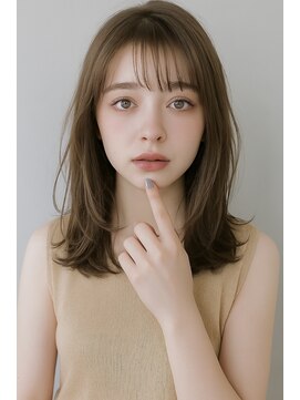 アレゴ(Allergo) 透明感アッシュ×耳掛けツヤミディアム