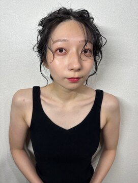 ソリン(Solin') 動きのあるヘアセット