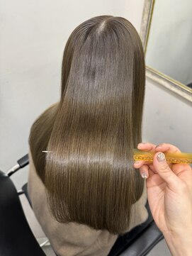 キイ ギンザ(k.e.y GINZA) 透明感カラー/ベージュヘア/水素トリートメント/ULTOWA