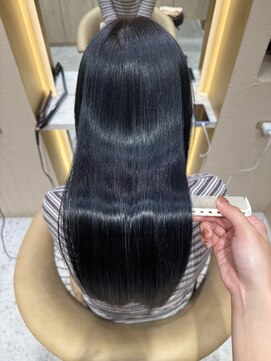 プアメリア 名古屋(Puamelia) 髪質改善/艶髪/酸熱トリートメント/ブルーブラック