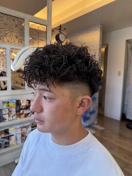 ハグエヴェック(HUG AVEC) スペインカール