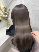 ラビス(Lovis)&nbsp;黒髪カタログ/オリーブグレー/小顔ヘア/ココアベージュ