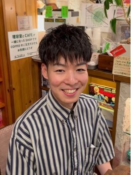 アワーズ(OURS)の写真/《新規/カット+パーマ¥11800~》ウェーブ/ツイストスパイラル等流行スタイルで、いつもと一味違う自分に!