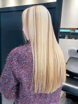 シオン(shion) ミルクティーハイトーンダブルカラーブリーチブロンド_ba582352