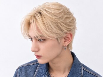 コア 新宿(CORE)の写真/骨格・髪質を見極めたカットで、毎朝のセットが簡単に。再現性の高いメンズヘアを提案