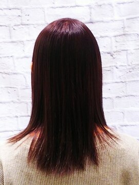 ミーティア バイ クアトロ(Meteor By QUATRO) ナチュラル大人っぽミディアムスタイル