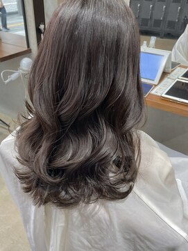 ザシー オモテサンドウ(The C) レイヤーカット　美人ヘア　韓国風スタイル