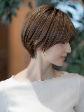 イオ 本厚木(io) 20代30代大人かわいいショート似合わせカットイメチェン小顔