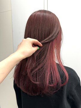 アライブ キチジョウジ(ALIVE Kichijoji) ワンポイントでお洒落なインナーカラー！