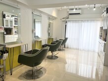 デュオヘアー エクステンションズ 渋谷の雰囲気（落ち着いてエクステ出来ますスタイルページに付け方動画公開中）