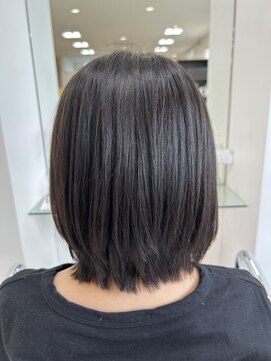 ヘアポジションにかほ ミディアムレイヤー