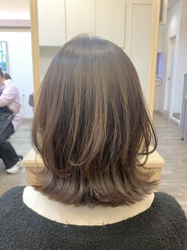 アルターリール(aL ter Rire) 暗めカラー/デザインカラー/フェイスフレーミング/福原遼華/鎌取