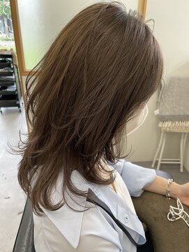 エイチ ヘアアンドメイク(eich hair&make) レイヤースタイル