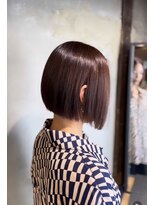 SESSION 艶ワインレッド前下がりボブ