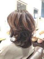 ヘアー グリーン(hair green)&nbsp;40代50代60代/ウルフレイヤー/大人ウルフ/巻き髪