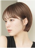 表参道白髪ぼかしハイライトくびれショートボブグレーベージュ