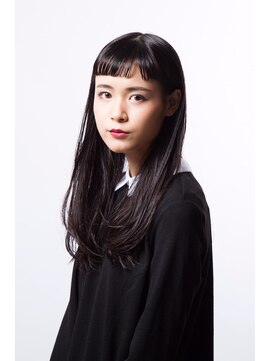 ピークアブー ワン(PEEK-A-BOO ONE) 【PEEK-A-BOO】オン眉ストレートロングスタイル