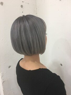 ブルーフェーセス 表参道(blue faces) 『blue faces』ホワイトグレージュ