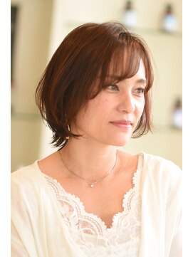 ヌーディー(NUDIE) 大人女性にオススメ☆くびれボブ