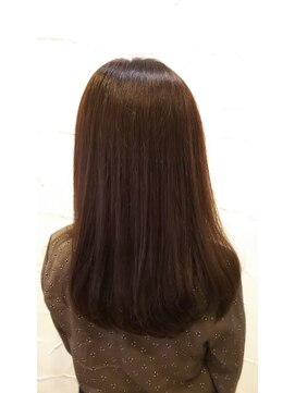 アン(Hair make un) サラツヤグレイカラー