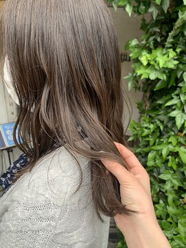 ロイジー(roijir) 【roijir 表参道】透明感☆アッシュグレー