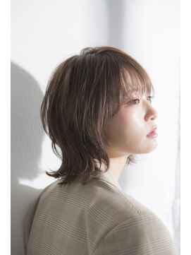 ミエルヘアーエスト 新宿店(mielhair est) 外ハネウルフ【新宿】