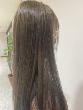 アクイスオバタ(AQICE obata) グレージュ