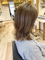 オーシャン(Ocean)&nbsp;［OCEAN Hair&Life 水田成美］白髪ぼかし3Dハイライト