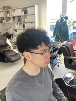 イロ(16iro) メンズパーマ