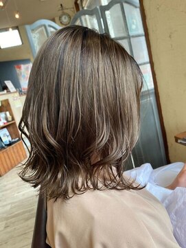 バルス(BLS) 切りっぱなし×ハイライト　【藤枝/藤枝駅】